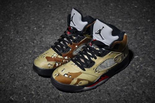 ストリートブランドのSupremexNIKE