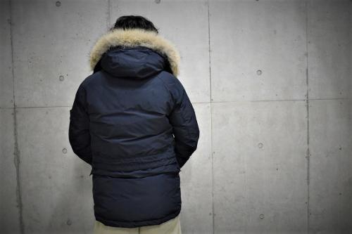 ストーンアイランドの厚木