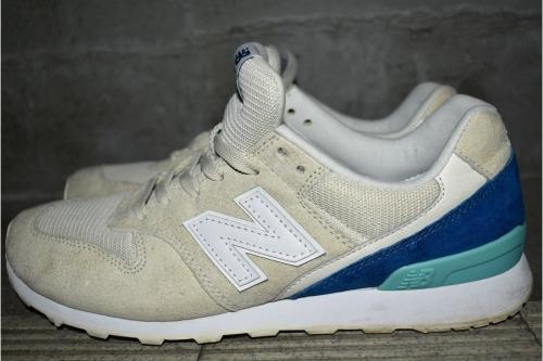 ニューバランスの厚木