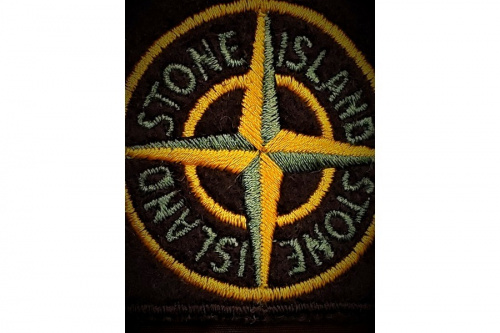 インポートブランドのSTONE ISLAND