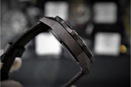 ルミノックスの厚木