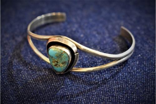 インディアンジュエリーの厚木