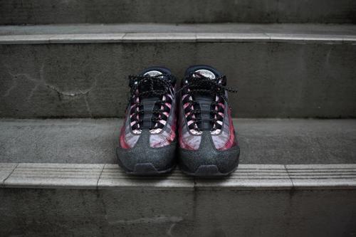 ナイキのAIR MAX 95