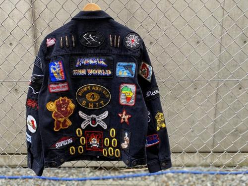 シュプリームの厚木