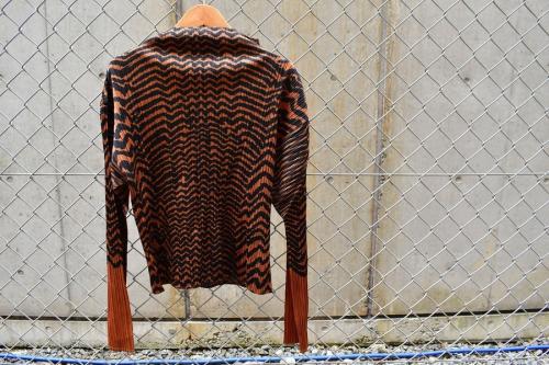 プリーツプリーズの厚木