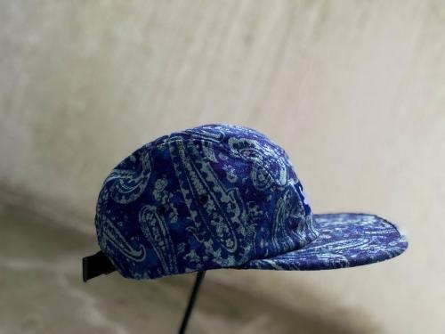 シュプリームのLIBERTY