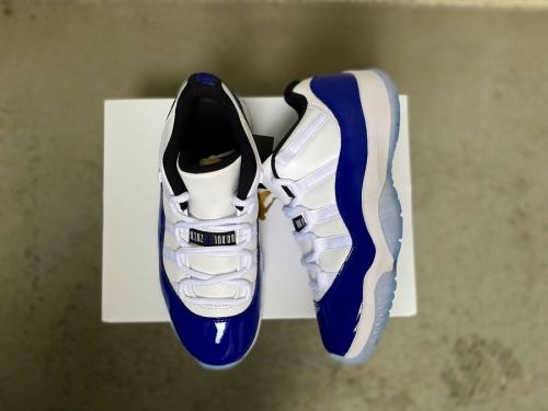 ナイキのAIR JORDAN RETRO 11