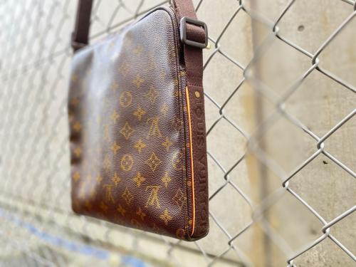 LOUIS VUITTON/ルイ ヴィトン】モノグラム トロター・ボブール