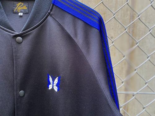 BEAMS JAPAN別注のトラックジャケット