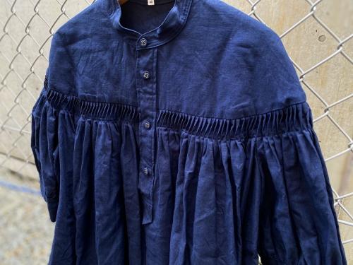 リネン高密度タックシャツの厚木