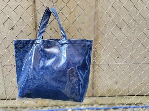 クラネのVINIL DENIM BAG