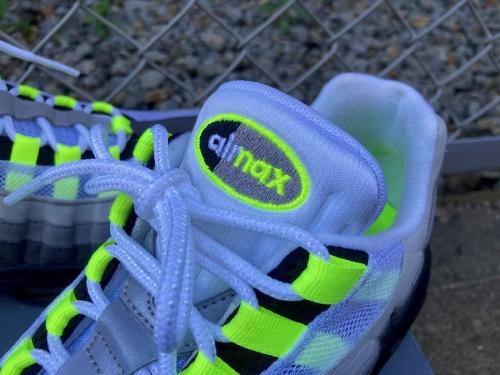 イエローグラデ