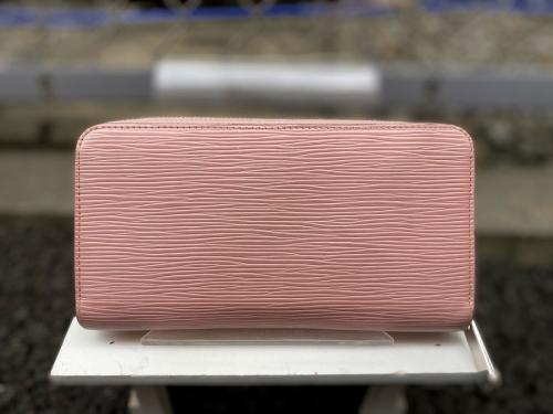 ルイ ヴィトン　のエピ