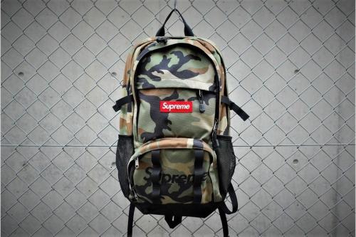 SUPREMEのシュプリーム