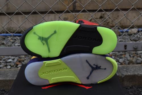 ナイキのAIR JORDAN 5