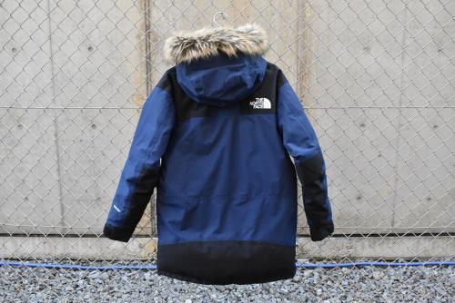 ザノースフェイスのMOUNTAIN DOWN