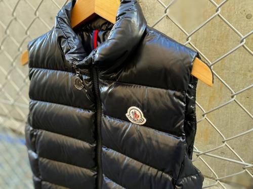 GHANY ダウンベスト