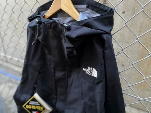 オールマウンテンジャケットのMOUNTAIN JACKET