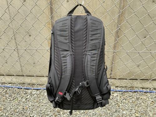シュプリーム×ノースフェイスの16AW Pocono Backpack