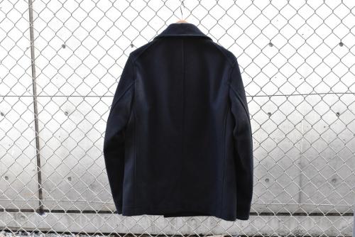 ストーンアイランドのコート