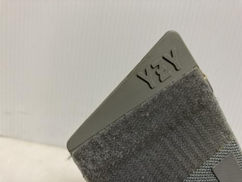 yeezy boost 750のメンズ