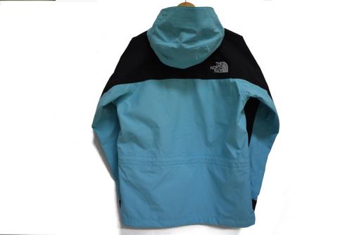ザノースフェイスのMountain Light Jacket