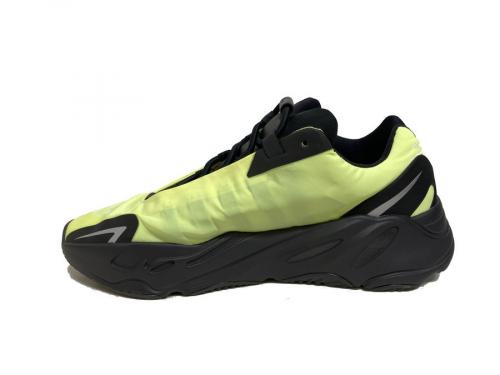 YEEZY BOOST 700 MNVN