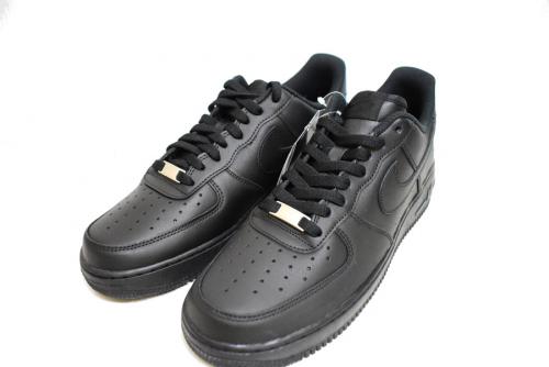AIR FORCE1のスニーカー