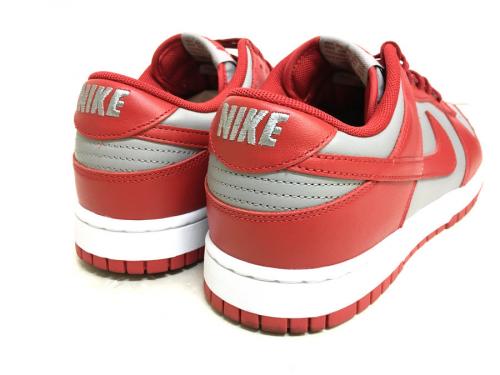 ナイキのDUNK LOW RETRO