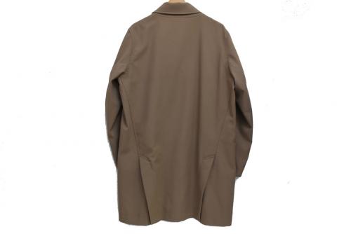 アンダーカバーのステンカラーコート