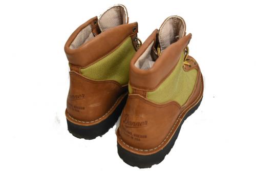 ダナーのブーツ