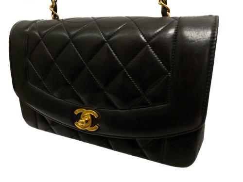 マトラッセダイアナのフラップチェーンショルダーバッグ