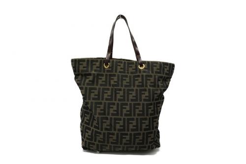 フェンディのトートバッグ