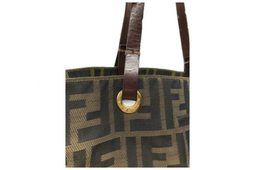 トートバッグのズッカ柄