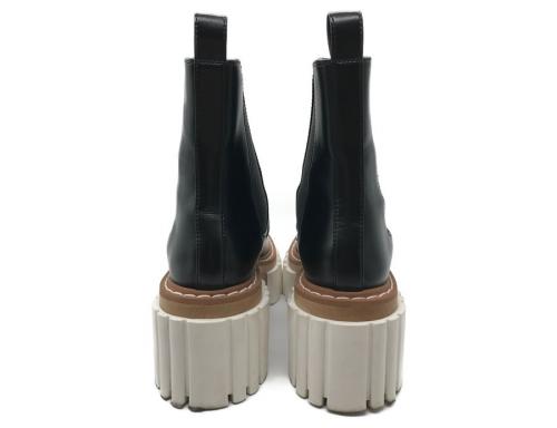 プラットフォームチェルシーブーツ