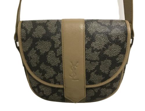 ショルダーバッグのバック