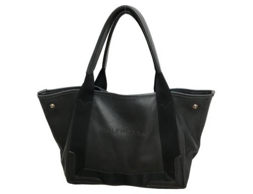 バレンシアガのCABAS