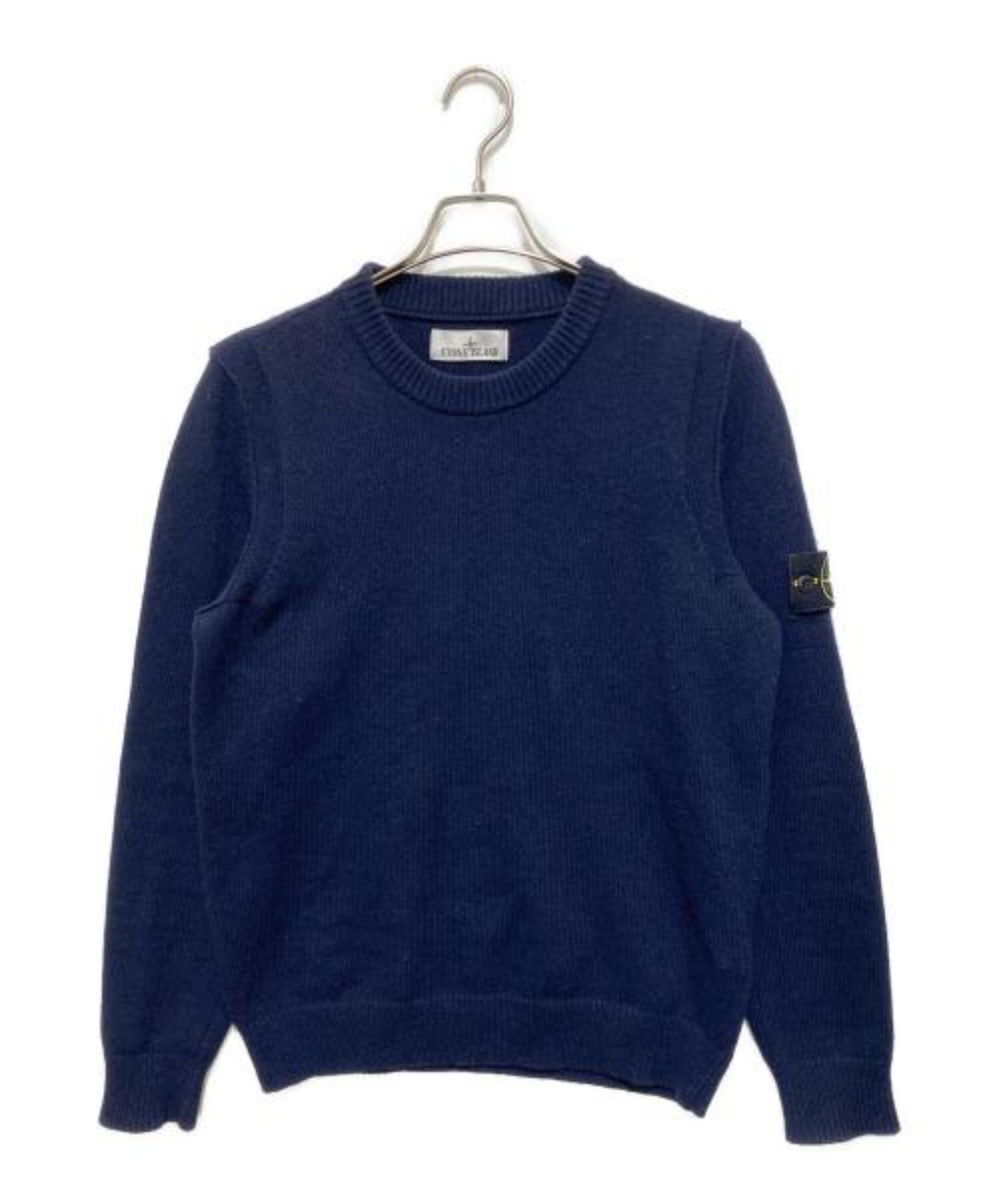 STONE ISLAND / ストーンアイランド】左腕に宿る矜持。究極のクルー 