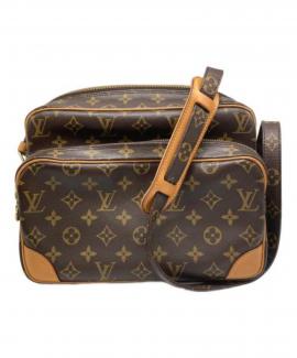 「ラグジュアリーブランドのLOUIS VUITTON 」