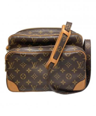 「ラグジュアリーブランドのLOUIS VUITTON 」