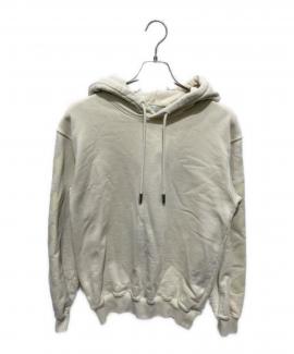 「ストリートブランドのOFFWHITE 」