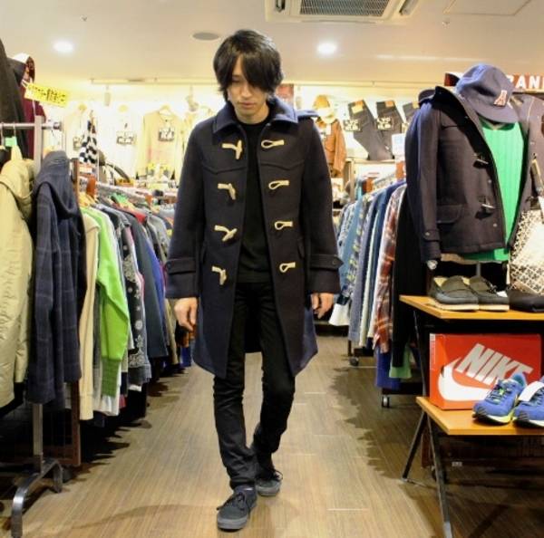 八千代にSAINT LAURENT（サン・ローラン）のダッフルコートが