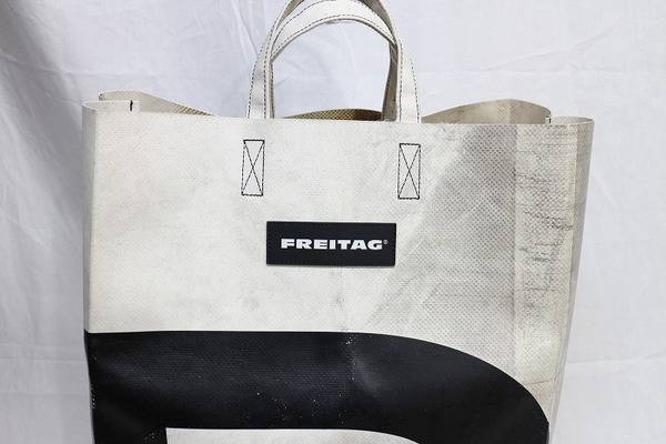 入荷速報》FREITAG/フライターグ MIAMI VICE[2018.05.25発行