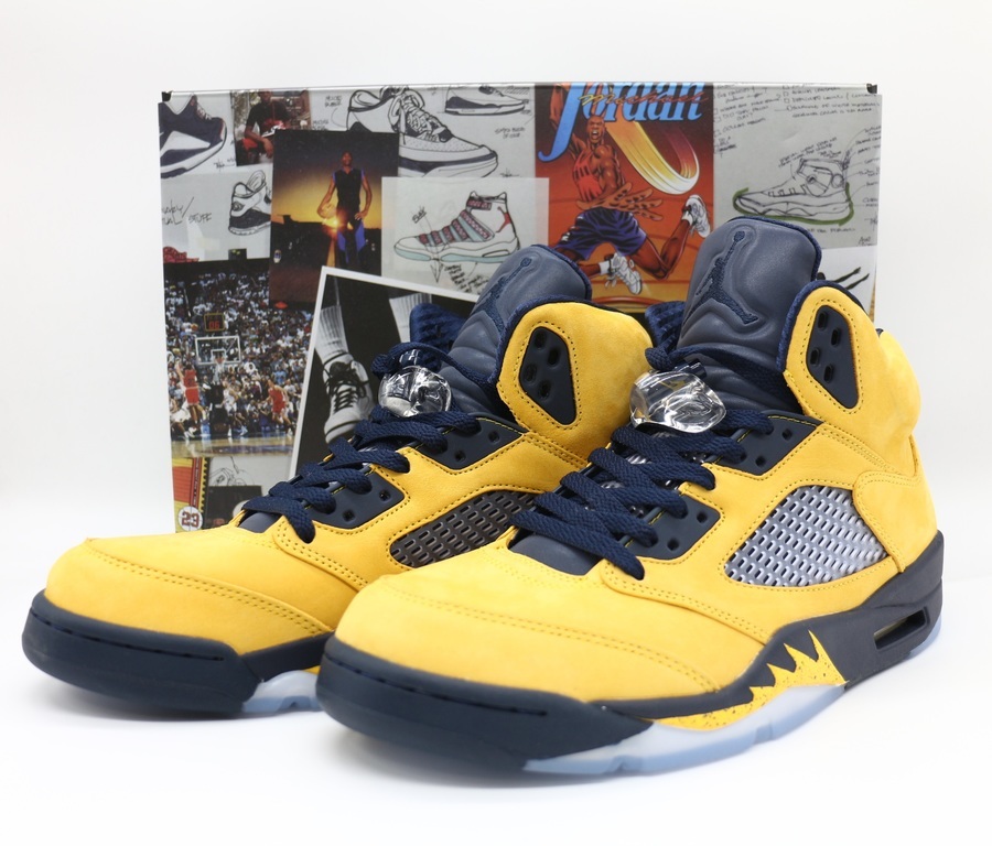 専用 Air Jordan 5 Retro SE  Michigan×モアテン