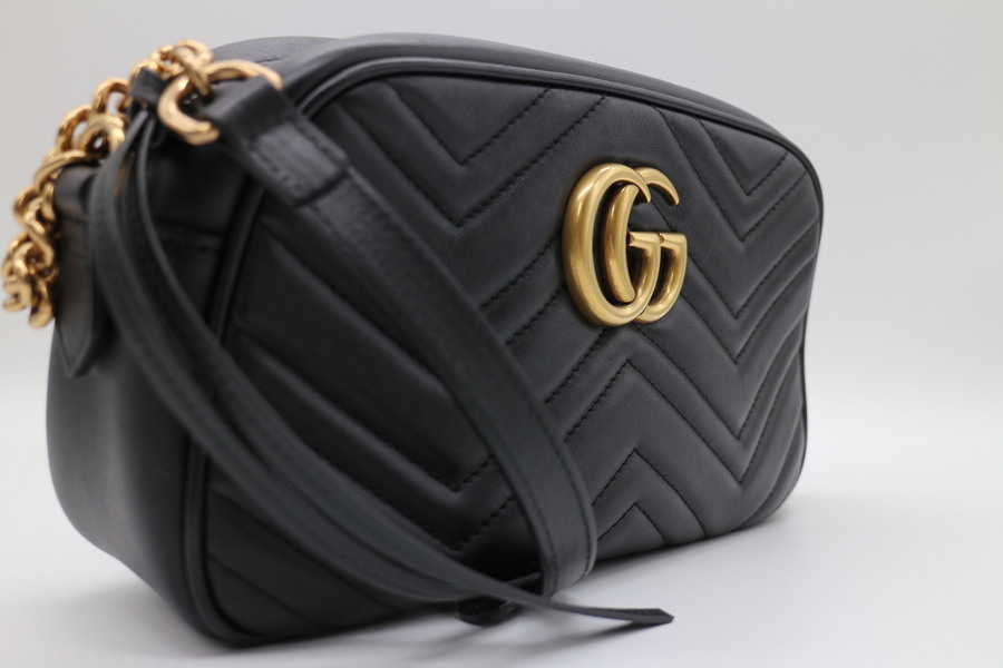 GUCCI(グッチ)】GGマーモント ショルダーバッグ 447632 入荷しました