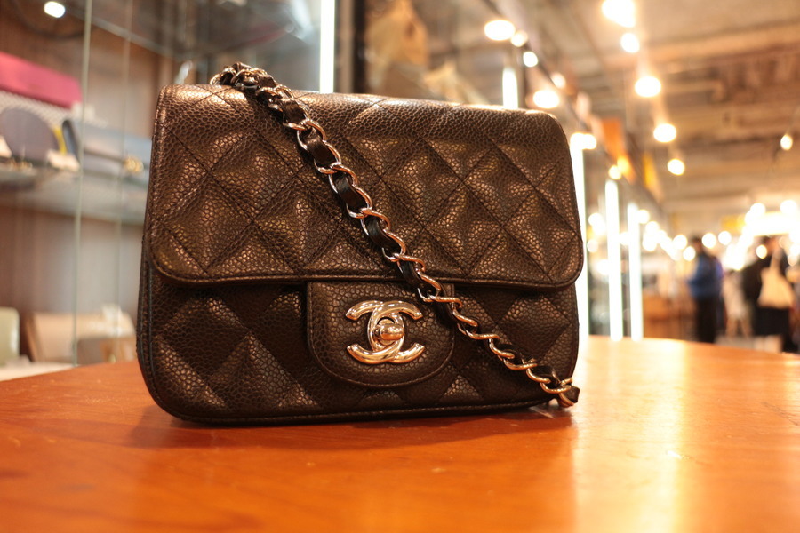 CHANEL(シャネル)】ミニマトラッセ チェーンショルダ－バッグ入荷しま