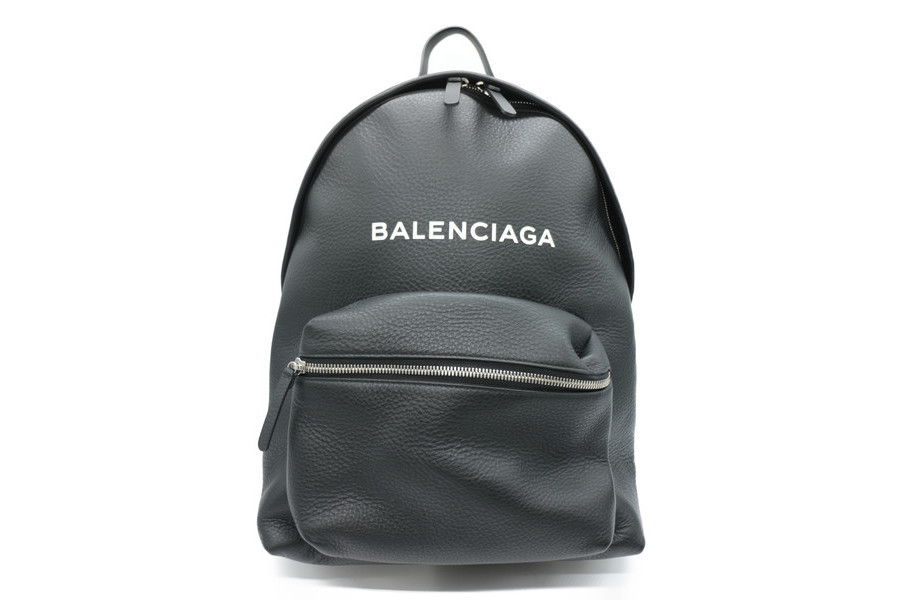 カテゴリ Balenciaga 502847 黒の通販 by ブランディア｜バレンシアガ 