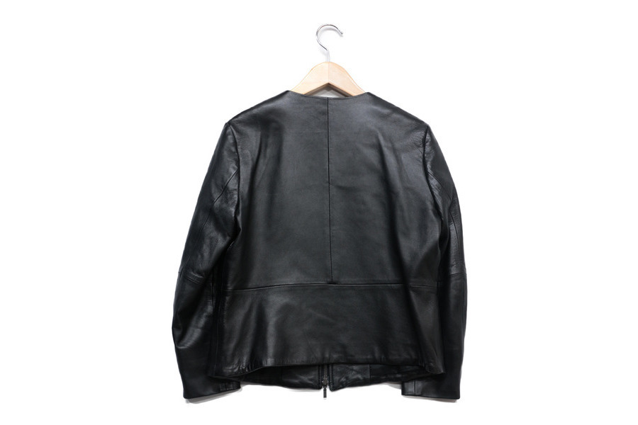 Theory luxe(セオリーリュクス)】シープスキンノーカラージャケット Theory luxe(セオリーリュクス)】シープスキンノーカラージャケット