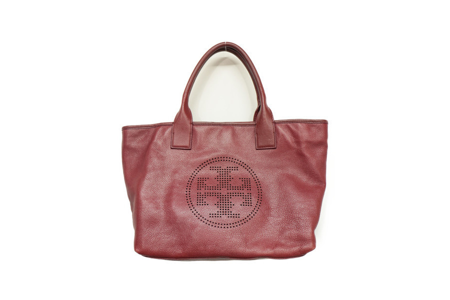 TORY BURCH(トリーバーチ)】パンチングロゴレザートートバッグ