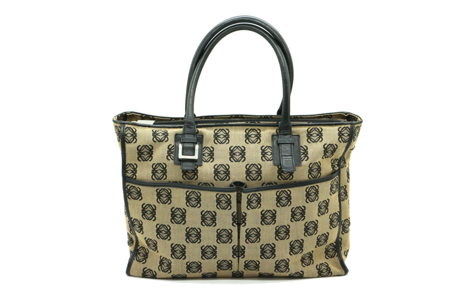 ラグジュアリーブランド LOEWE(ロエベ) 】アナグラム ジャガード 